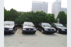 二手大眾桑塔納志俊1.8MT出租版——普陀區(qū)高性價(jià)比二手車選擇